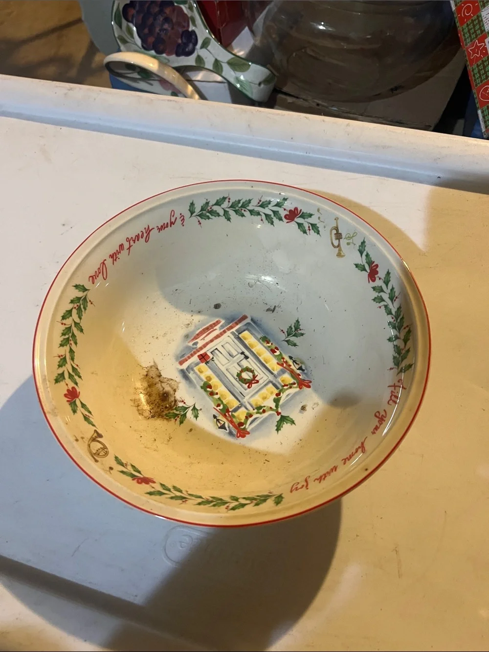 Vintagev Festive Holiday Serving Bowl with Holly Garland and Cozy House Motif